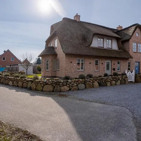 Reetdachhaus De Hygge Kaat Reetdachhaus De Hygge Kaat * Wittendun